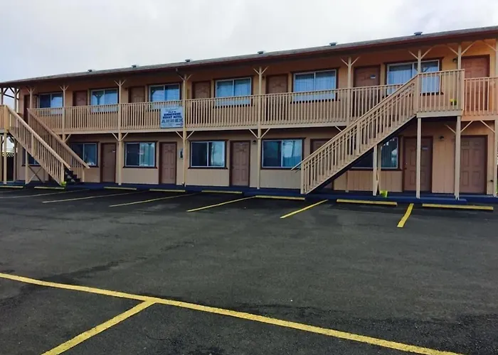 Summer Wind Budget Motel